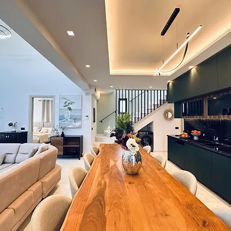 Arilena Exclusive - 4br With Private Pool By Mana Gers