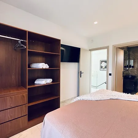 Arilena Exclusive - 4br With Private Pool By Mana Gers